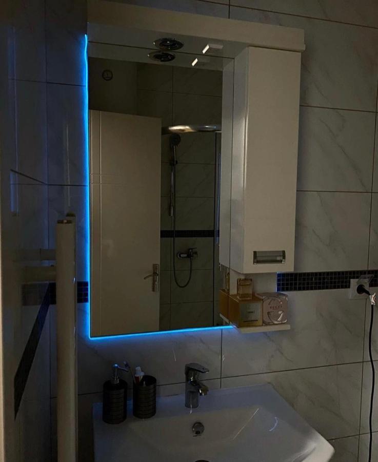 Stan Na Dan Bella Apartment Banja Luka Luaran gambar