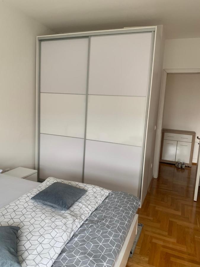 Stan Na Dan Bella Apartment Banja Luka Luaran gambar