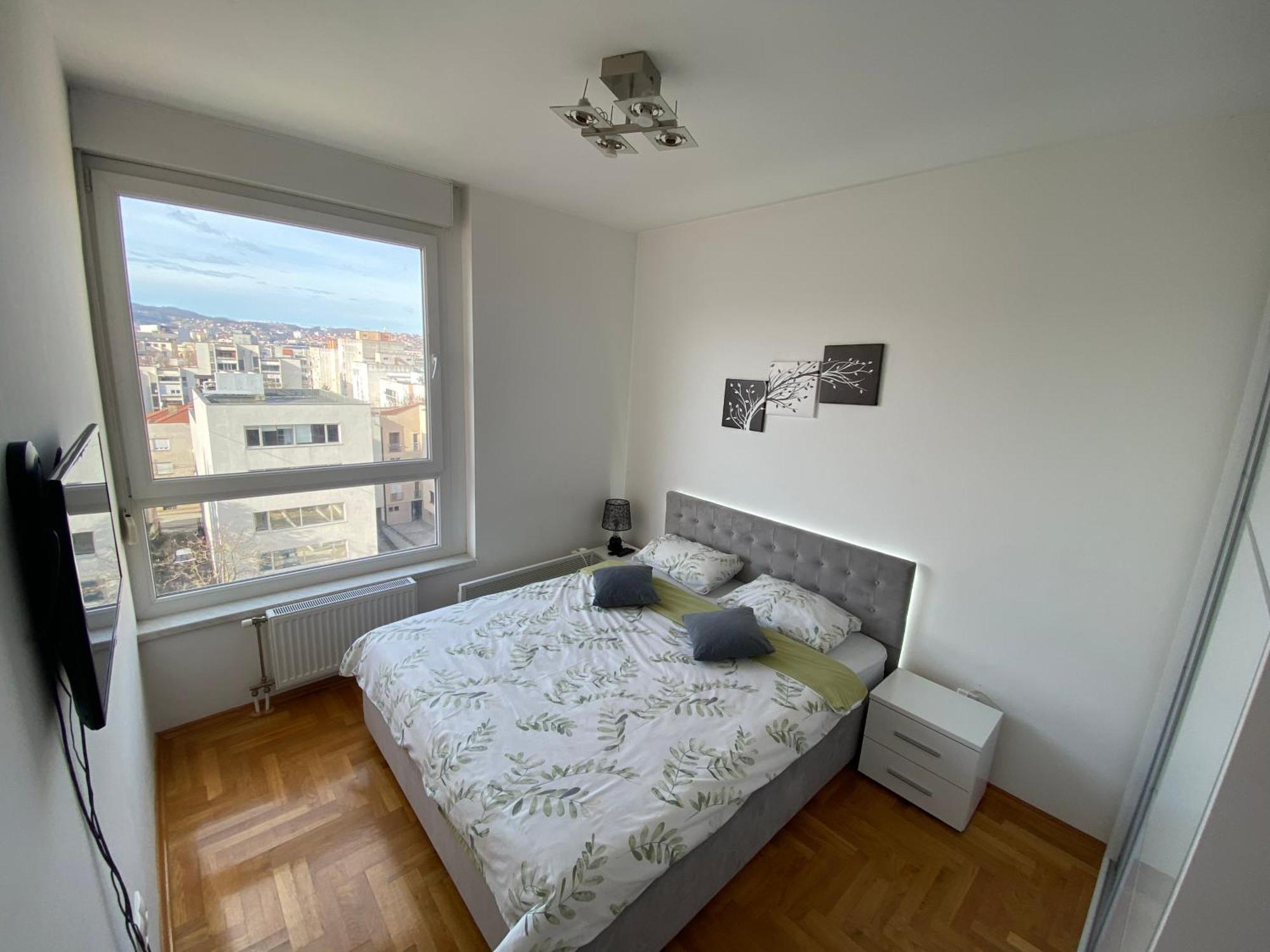 Stan Na Dan Bella Apartment Banja Luka Luaran gambar